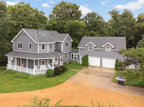 7250 Maplewood Rd, Cologne, MN 55322
