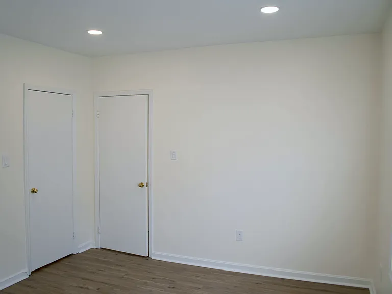 1728 N Rhodes St #281 — Photo 19