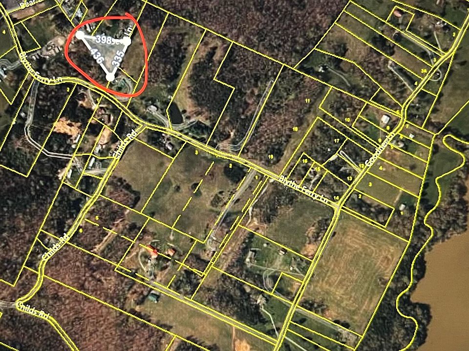 2nd image of 263 Bear Ln
