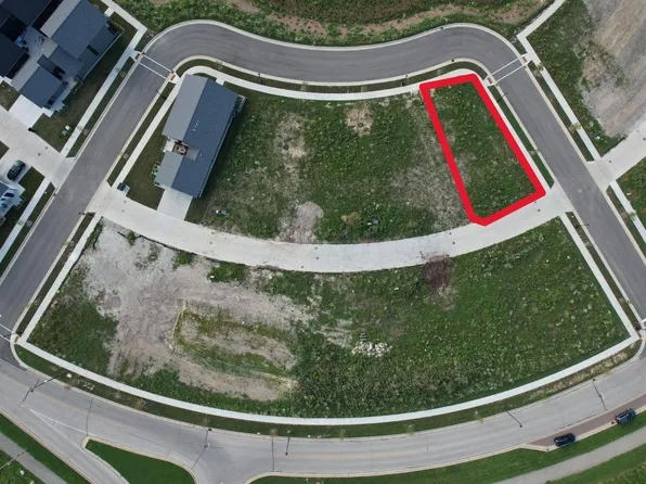 9437 South CYPRESS PLACE, Oak Creek, WI 53154