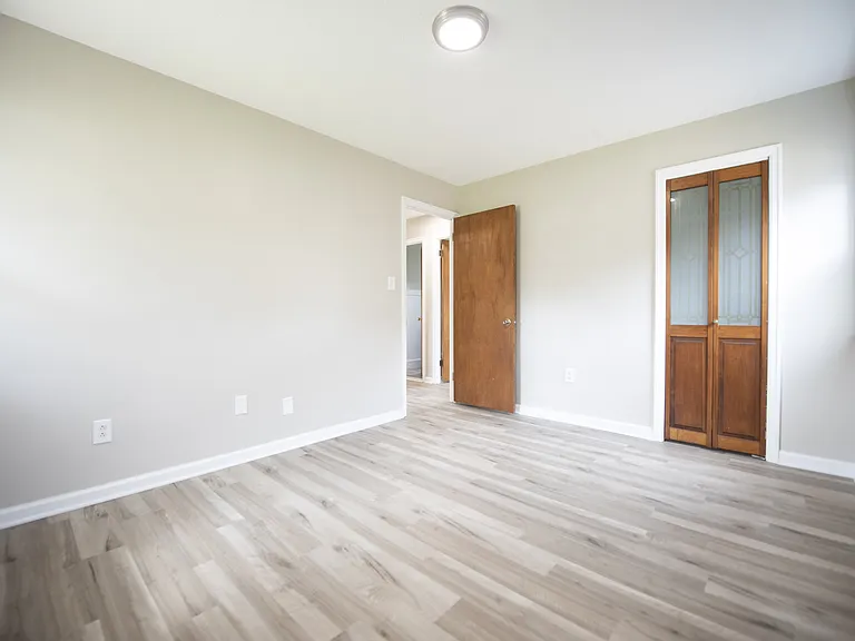 9328 W Ridgewood Dr — Photo 4