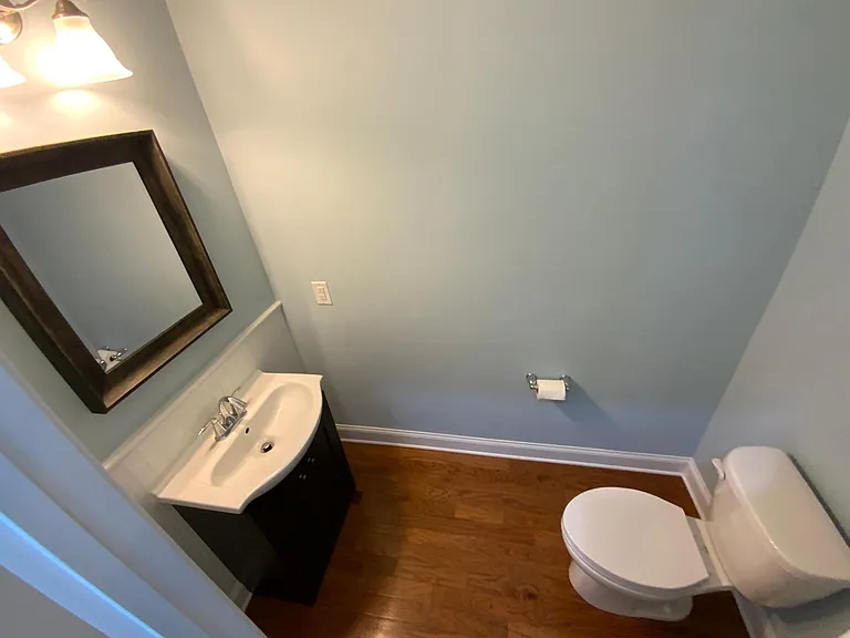 10220 Vanguard Pkwy — Photo 12