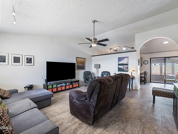 3rd image of 2722 LEISURE WORLD --