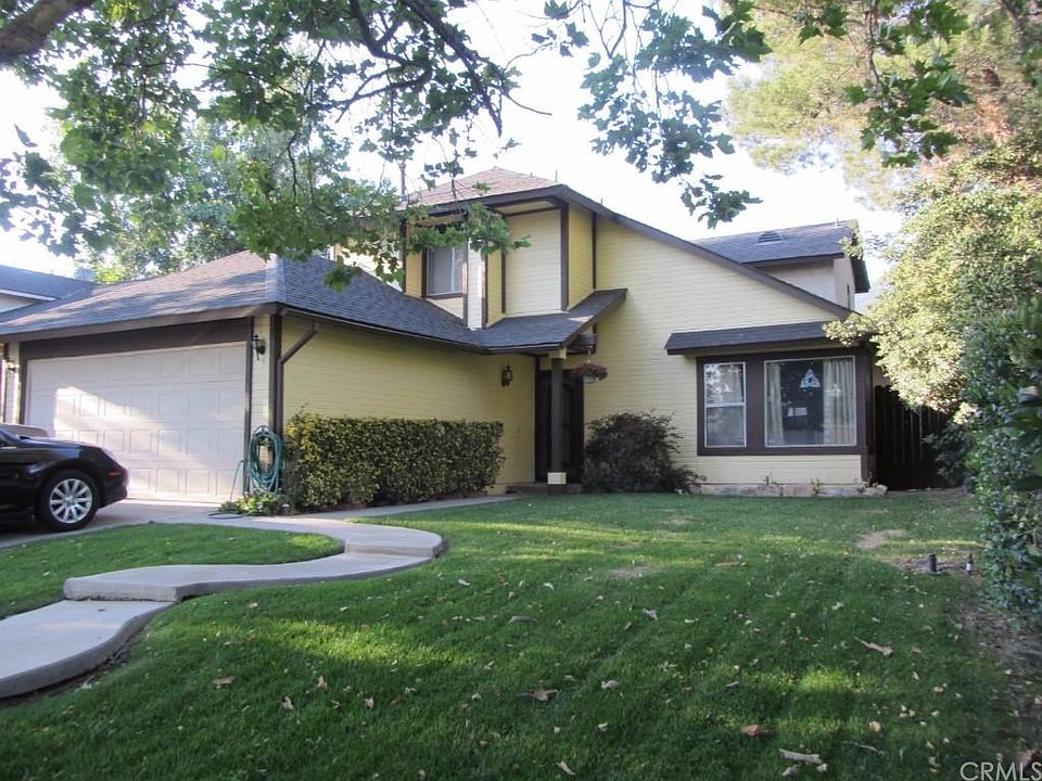 1st image of 2694 Belmont St