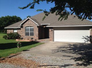 1909 Hackney, Blanchard, OK 73010