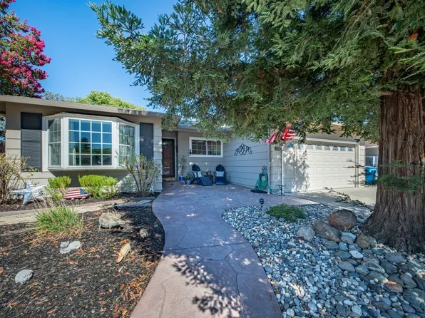 185 Midvale Drive, Vacaville, CA 95687