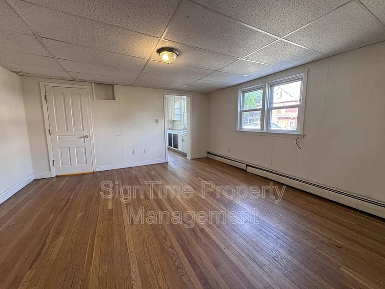 821 Washington Ave #1W — Photo 10