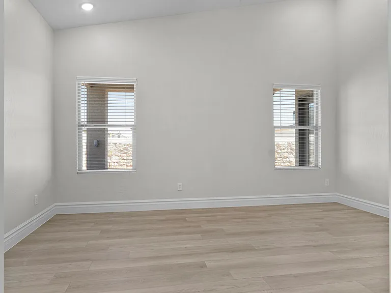 15153 Ambition Ave — Photo 32