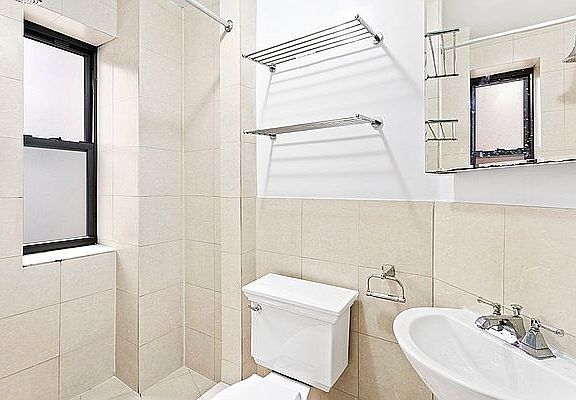4th image of 505 W 122nd St APT 1