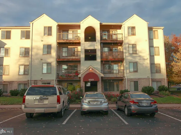 9569 Coggs Bill Dr APT 403, Manassas, VA 20110