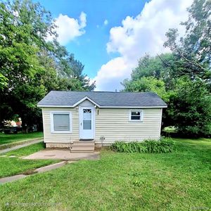 611 Beck Ave, Owosso, MI, 48867
