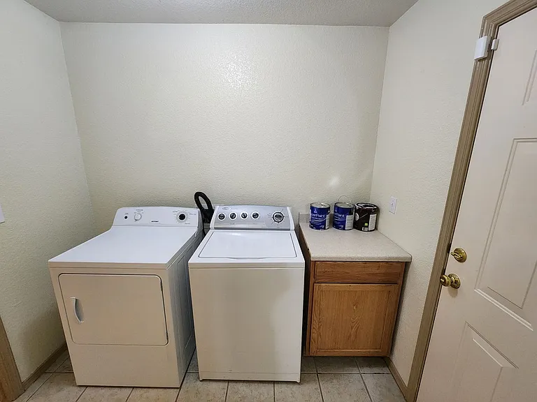 5983 Moon View Dr — Photo 37