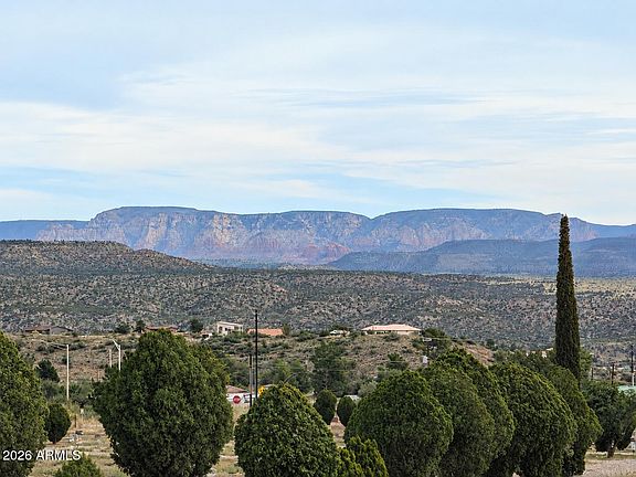 2nd image of 1080 HUMMINGBIRD Lane