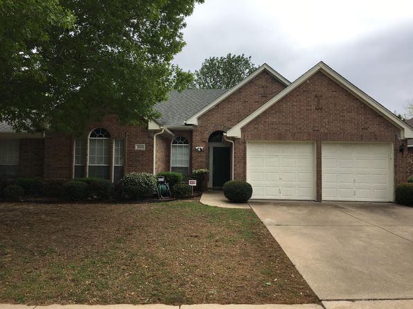 2008 Melissa Diane St