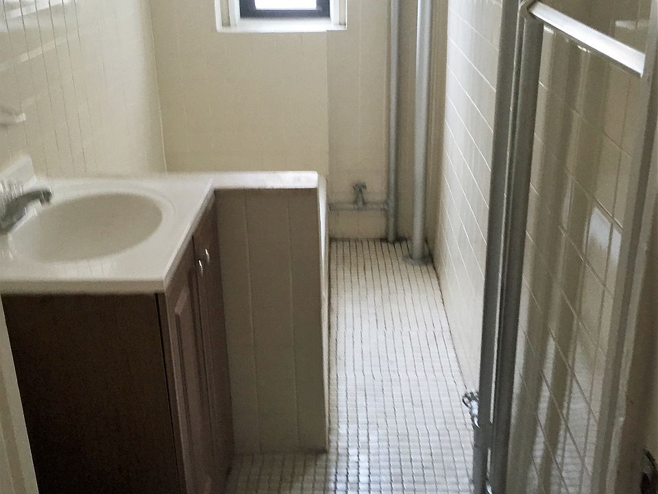1st image of 3115 38th St