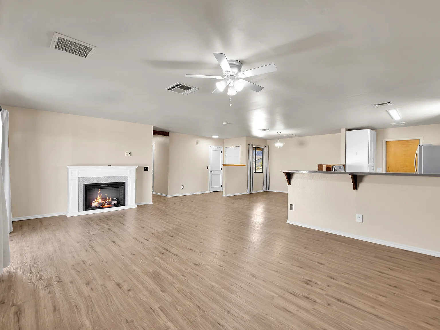 7121 Quail Spring Avenue - 1 — Photo 4