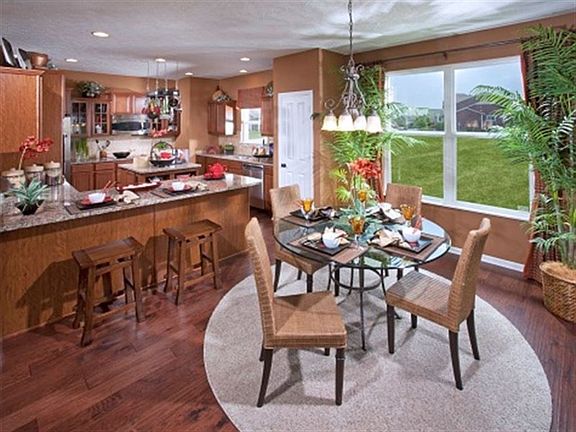 4th image of 9739 N Port Dr