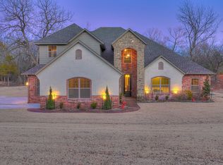 10840 S Kelly Ave, Edmond, OK 73025