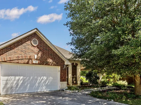 24 Tallwood Ln, Edgecliff Village, TX 76134