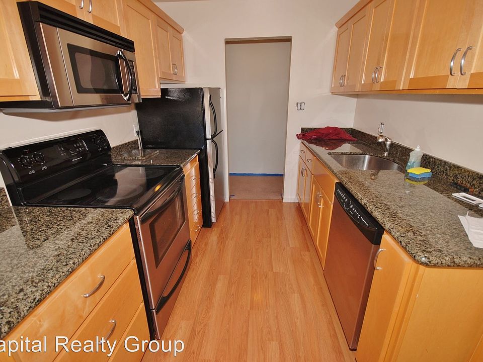 1st image of 641 Masonic Way #1