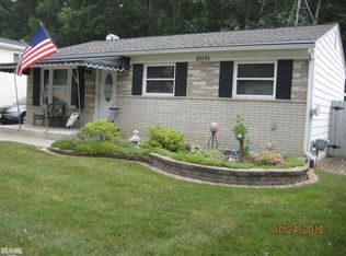 25105 Orchid St, Harrison Township, MI 48045