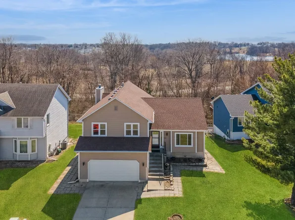 445 E Burnham Ave, Des Moines, IA 50315