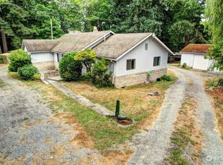 16127 88th Ave NE, Kenmore, WA 98028