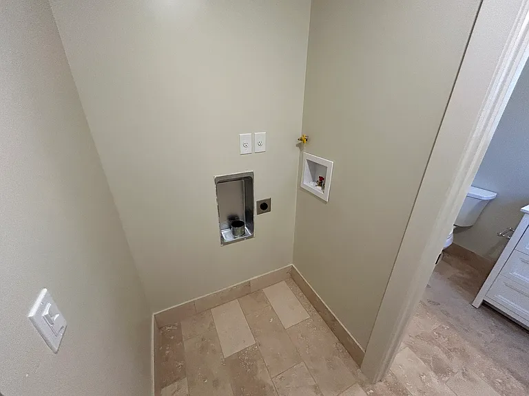 601 Miller Ave — Photo 12