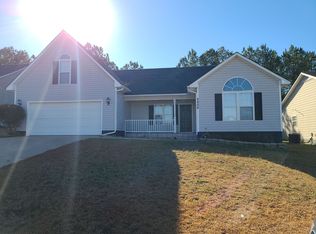 2609 Cameron Woods Ln, Fayetteville, NC 28306