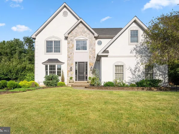 42 Arabian Way, Southampton, PA 18966