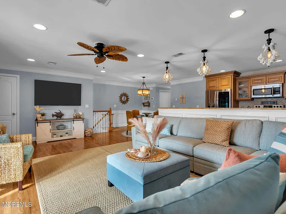 101 New Jersey Ave #4D