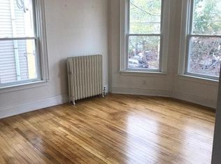 254 Danforth St APT 4, Portland, ME 04102