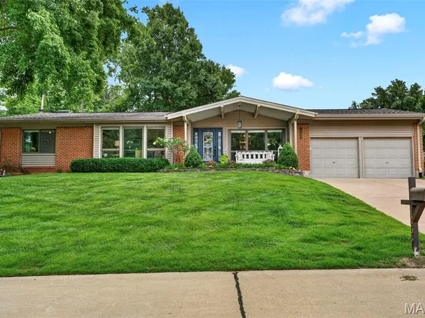13203 Dartagnan Ct, Saint Louis, MO 63141