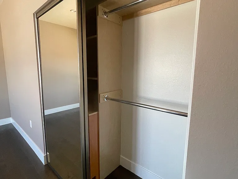 17515 Live Oak St — Photo 99