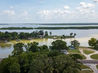 135 Timberline Dr, Trinity, TX 75862