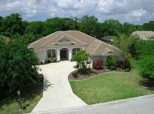 5620 Eastwind Dr, Sarasota, FL 34233