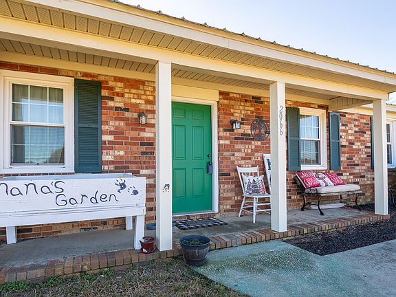 4th image of 2066 Mcdade Farm Road