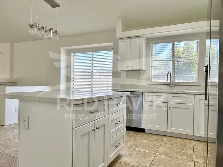 4900 W Harrison St — Photo 8