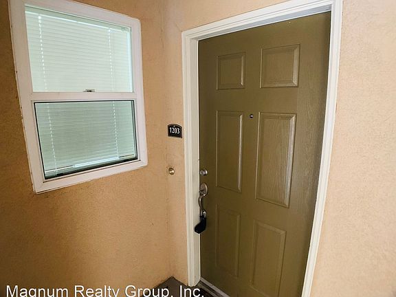 2nd image of 26460 Arboretum Way Unit 1203