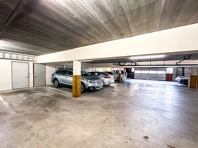 Twin Cedars Apartments — Photo 15