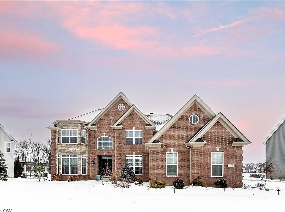 32537 English Turn, Avon Lake, OH 44012 Zillow