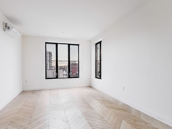 3rd image of 144 West St #702