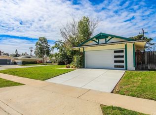 2701 San Lucas Ln, Costa Mesa, CA 92626