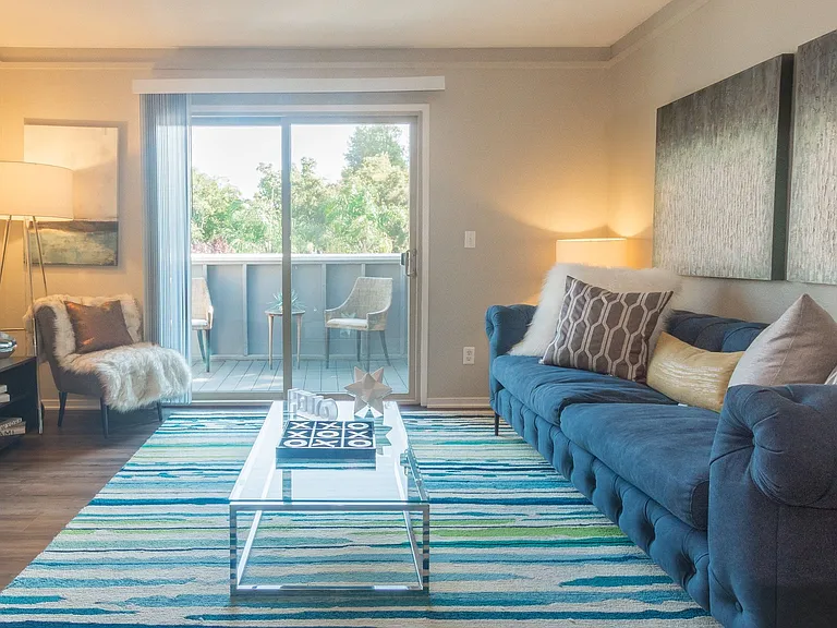 Ventana Apartments — Photo 7