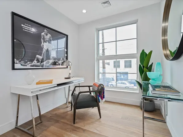 40 Huntington Street image 8 of 14