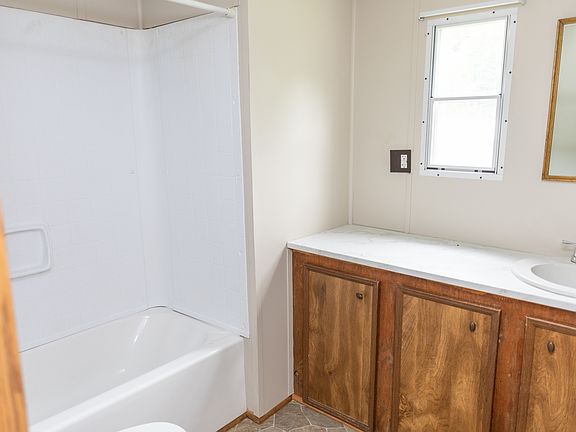 5th image of 3000 Parker Ct #17914558