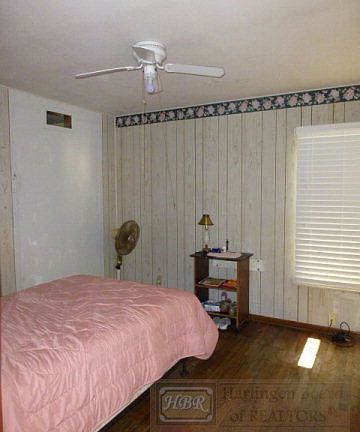 4th image of 2037 E 20th St
