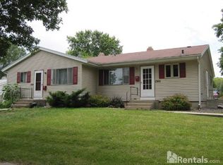 1302 Loreen Dr, Madison, WI 53711