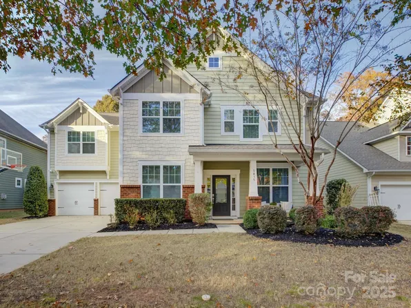 1435 Kilburn Ln, Fort Mill, SC 29715
