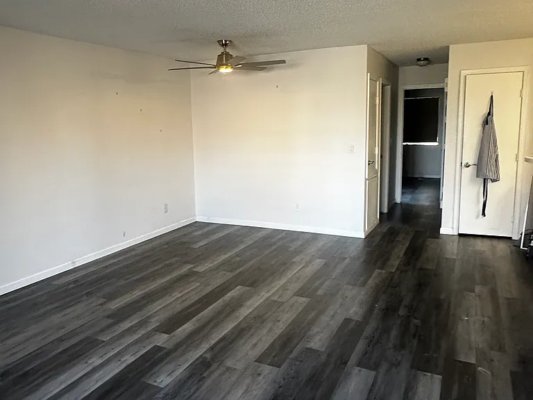 2192 Aspen Mirror Way #103 — Photo 9